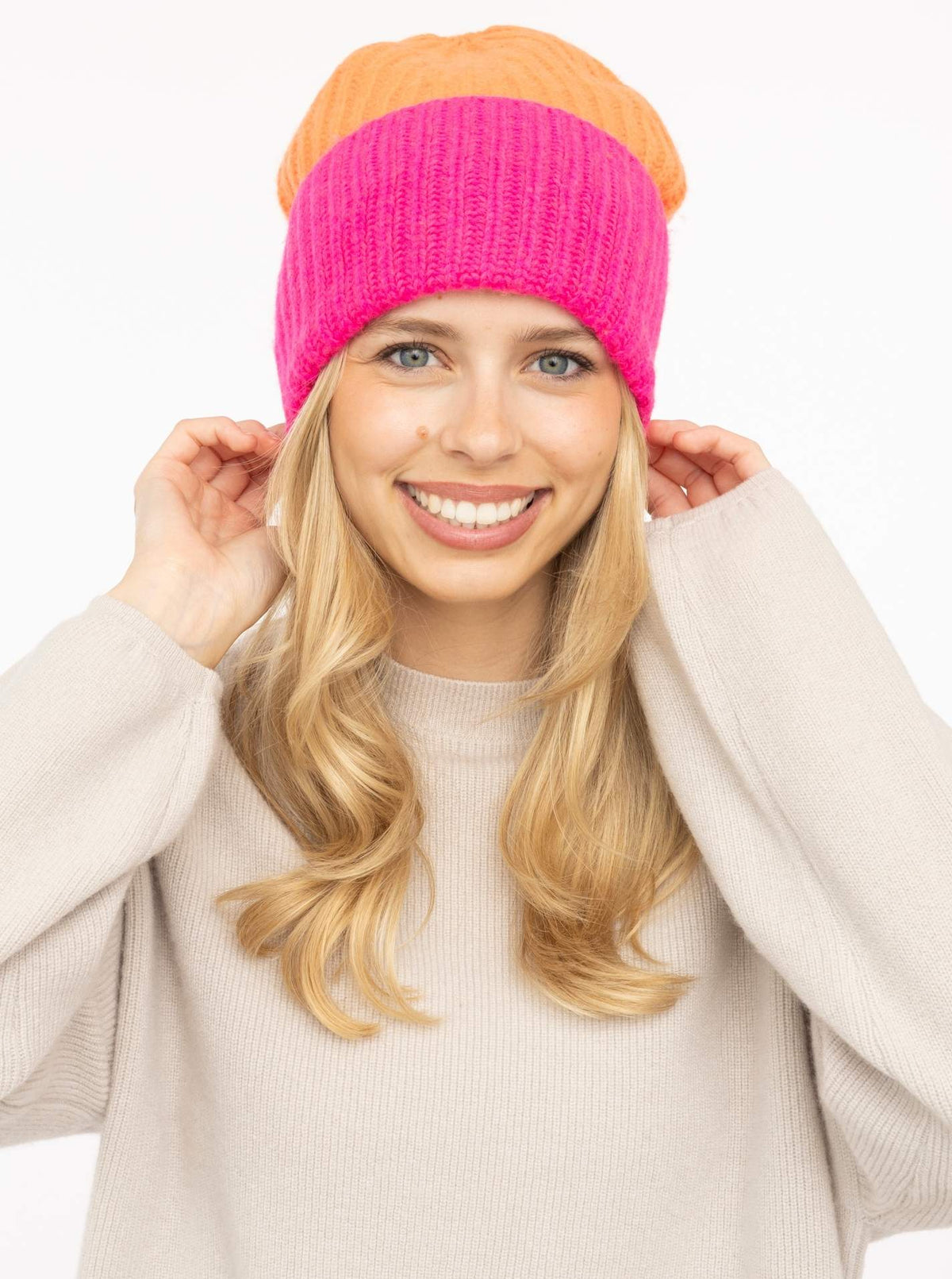 100% Cashmere Grobstrickmütze "Zweifarbig"