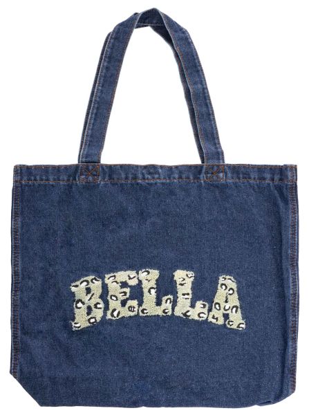 Shopper "Bella"