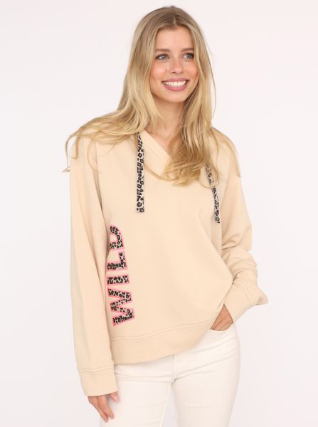 V-Neck Hoodie "Wild"