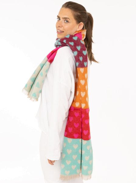Winterschal "Blockstreifen & Herzen"